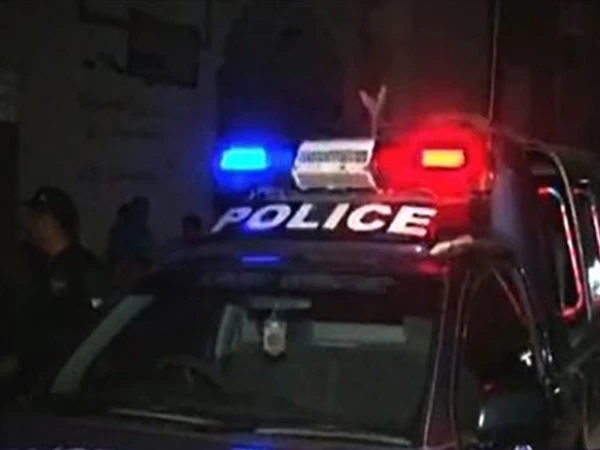 کراچی؛ خالی پلاٹ میں چھپائے گئے 5 مارٹر گولے اور 5 موٹر فولڈر برآمد