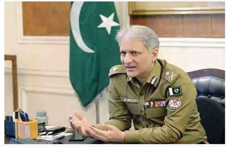 آئی جی پنجاب کا سانحہ اے پی ایس کے شہداکو خراجِ عقیدت